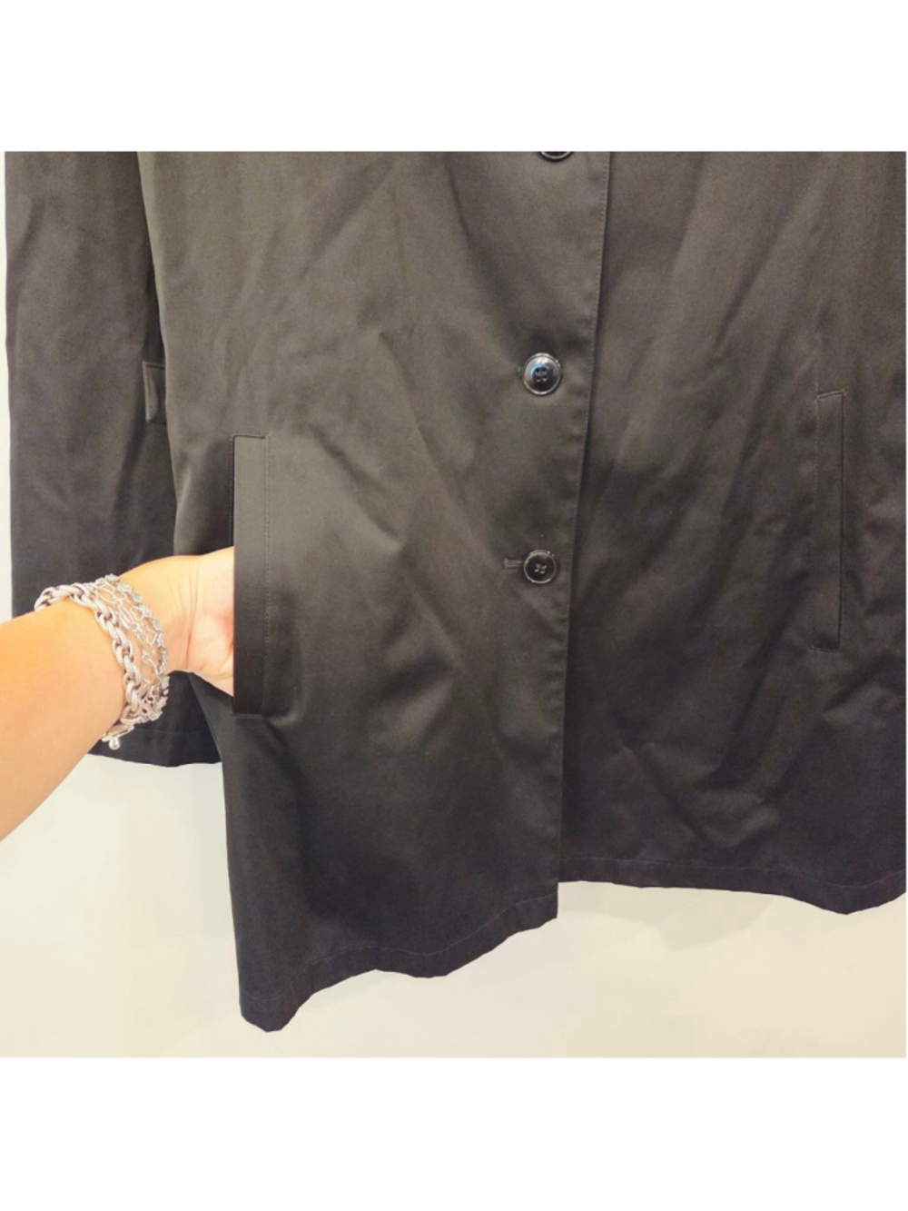 GALLERY Women's Black Trench Coat with Plaid Lining size Large - Picture 5 of 9